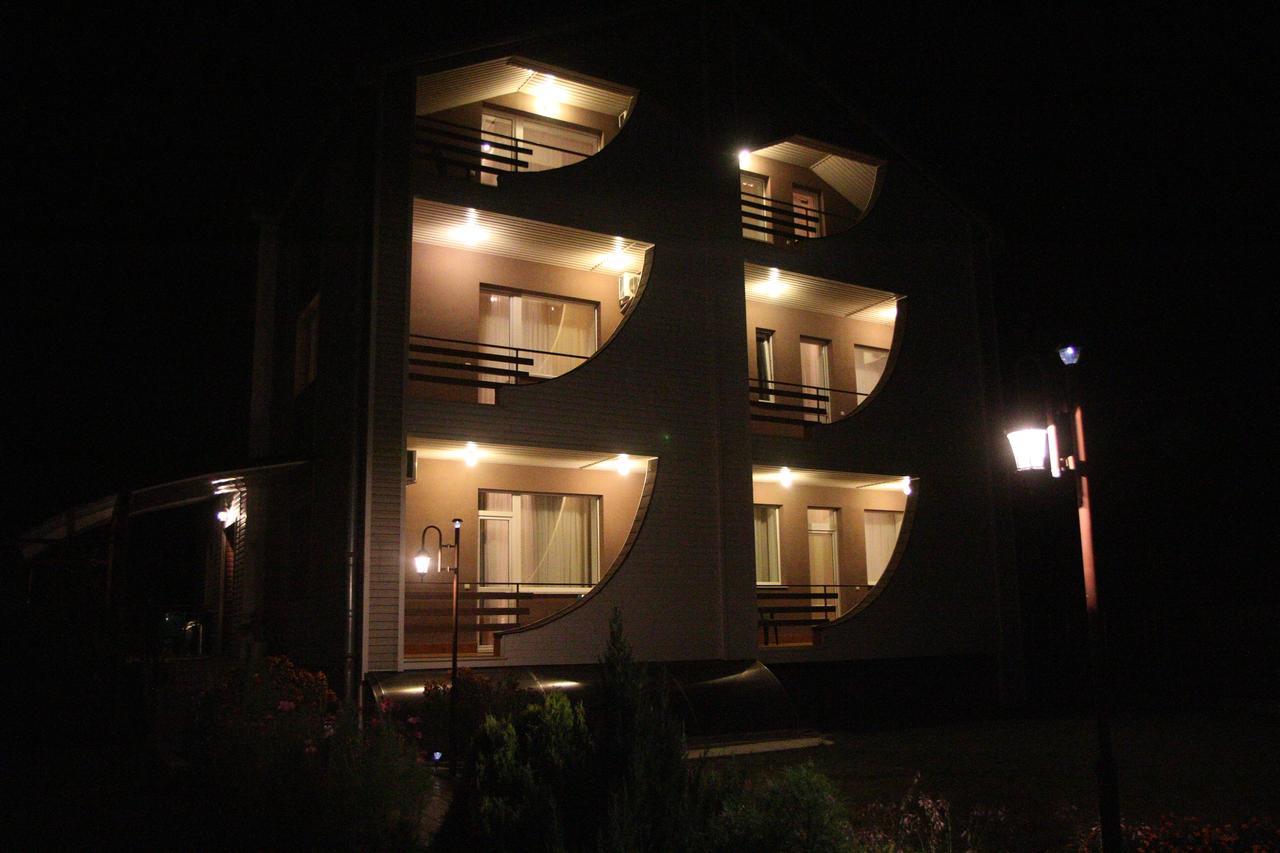 Uyut Hotel Csernyihiv Kültér fotó
