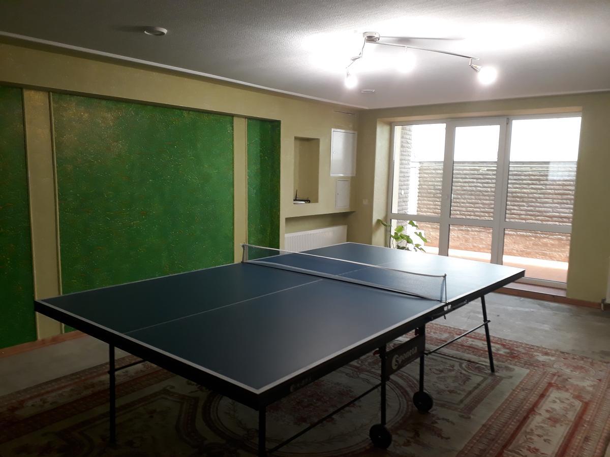 Uyut Hotel Csernyihiv Kültér fotó